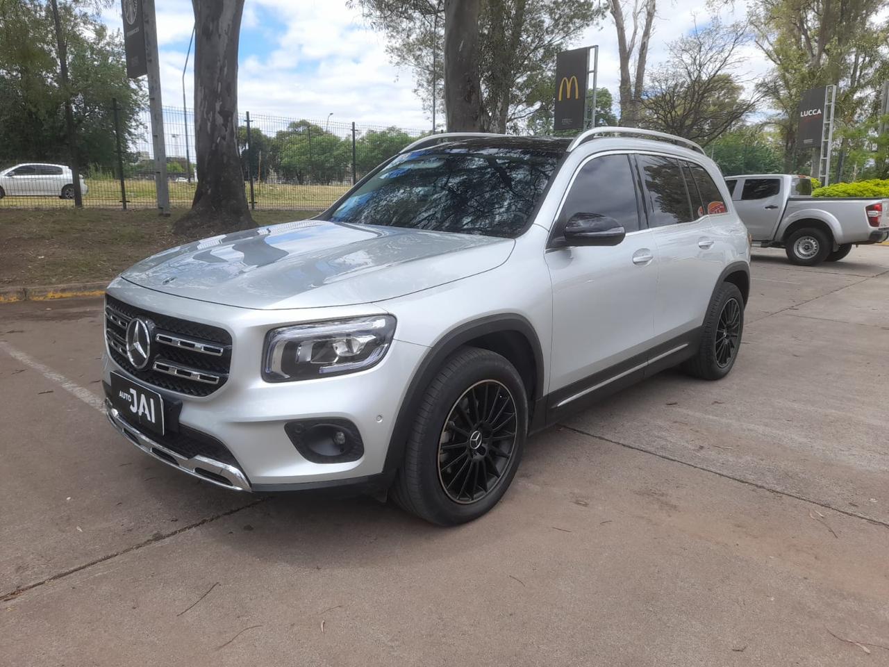 MERCEDES BENZ GLB 200 1.3L
