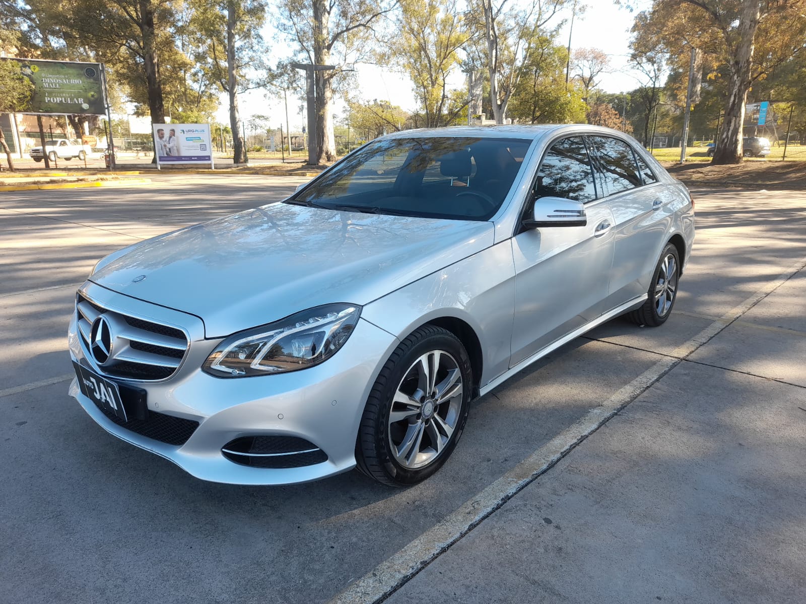 MERCEDES BENZ E250